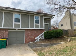 7303 W 55th Ter, Overland Park, KS 66202