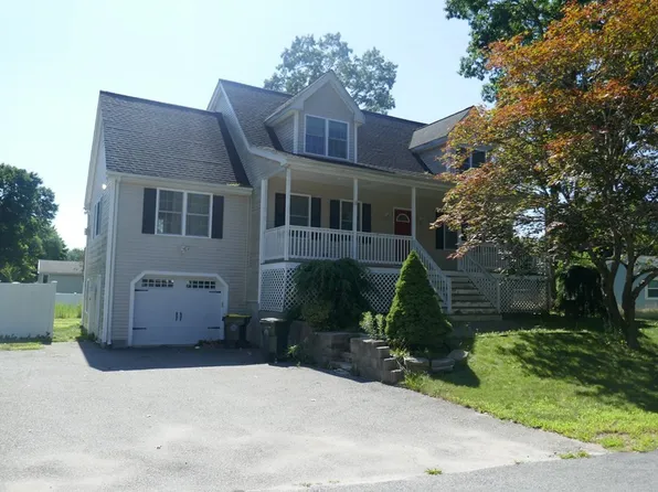 250 Shirley Dr, Bellingham, MA 02019