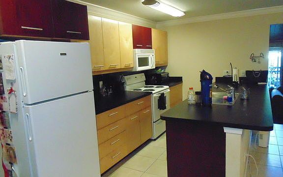 3rd image of 840 S Beach St