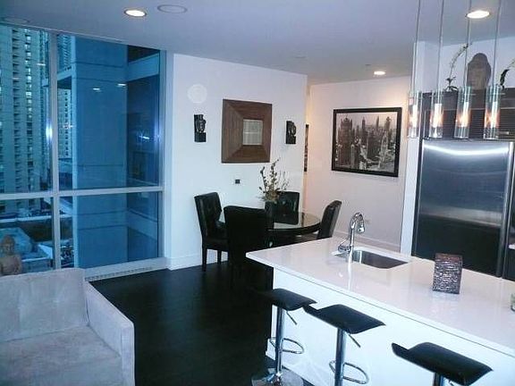 2nd image of 110 W Superior St #1003