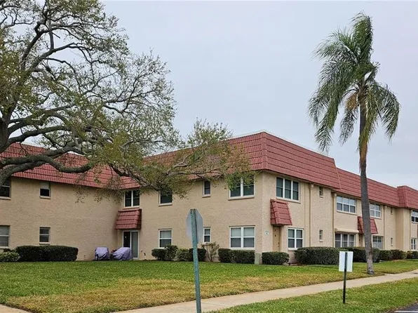 10037 62nd Ter N APT 9, Saint Petersburg, FL 33708