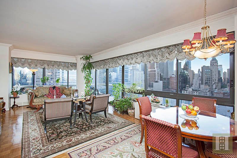 1st image of 1030 3rd Ave #27C