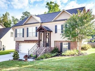 7114 Grizzly Creek Ln, Powell, TN 37849