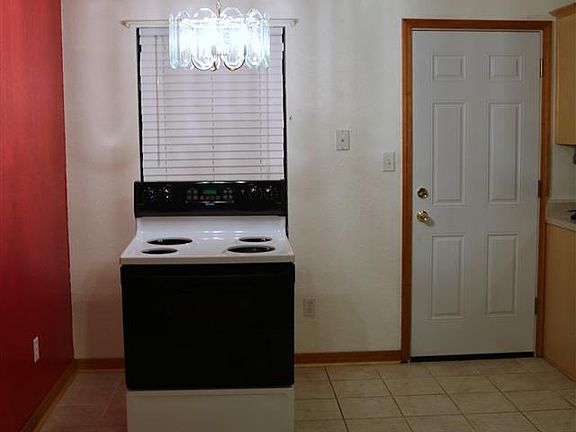 4th image of 5122 Cherry Blossom Ln