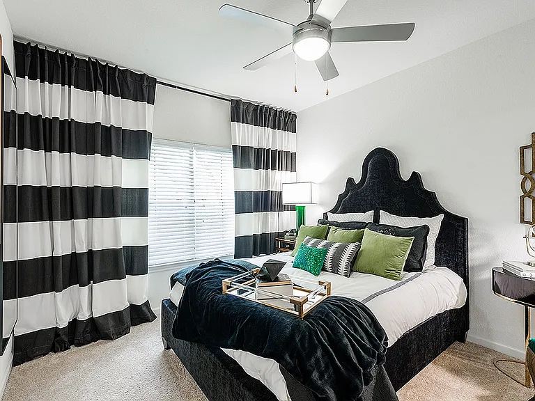 Walnut Hill Las Colinas — Photo 8