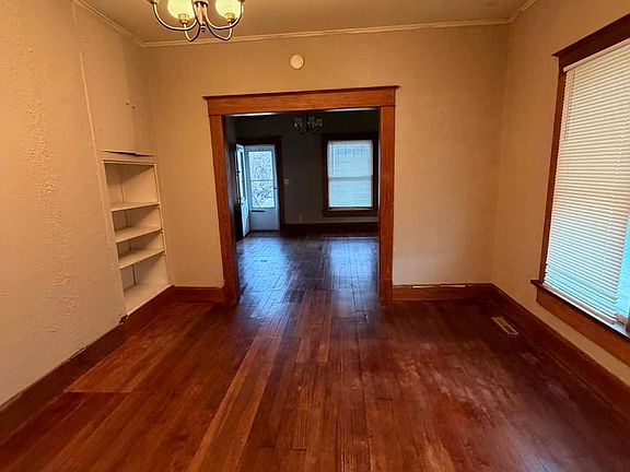 4th image of 232 S Patterson Ave