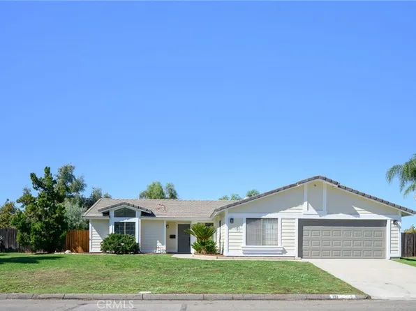 151 Heron Ln, Riverside, CA 92507