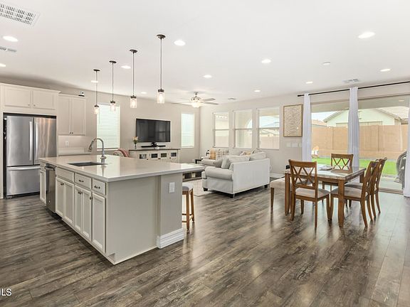 3rd image of 20858 E Cattle Dr