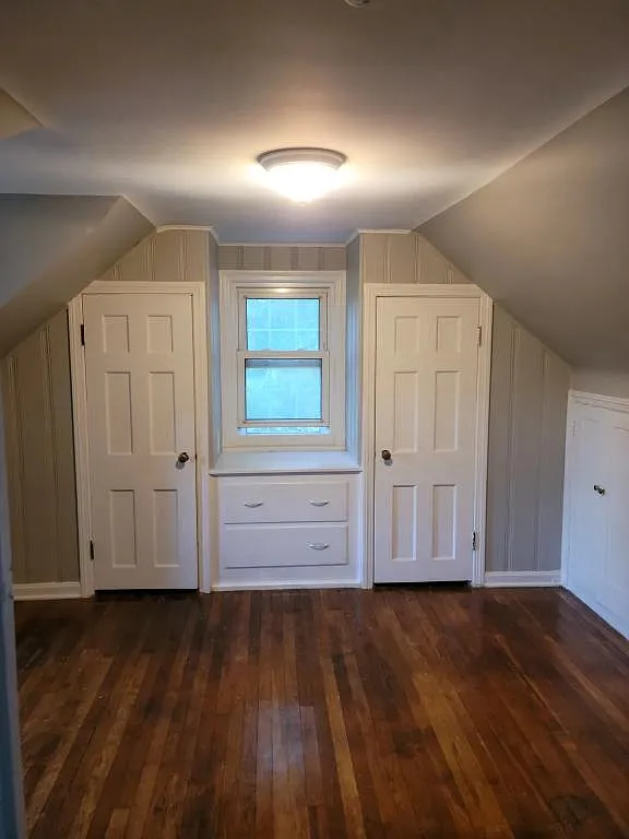 5331 South Blvd — Photo 2