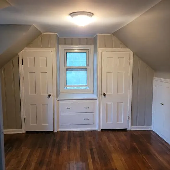 5331 South Blvd — Photo 2