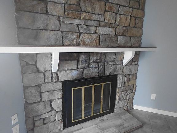3rd image of 14433 E Jewell Ave Unit 202