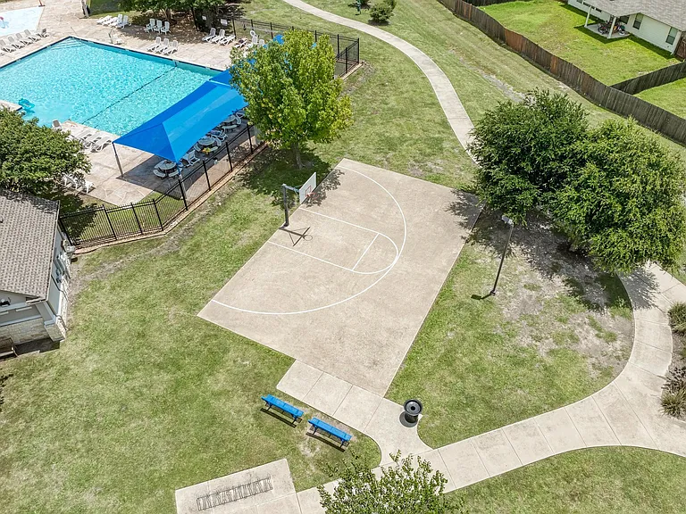 18308 Shallow Pool Dr — Photo 36