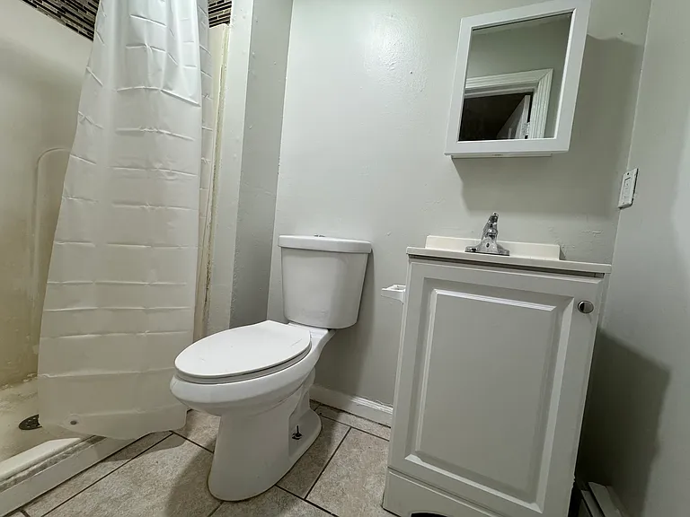 133 Clay St #F3 — Photo 11