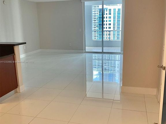 4th image of 170 SE 14th St APT 2208