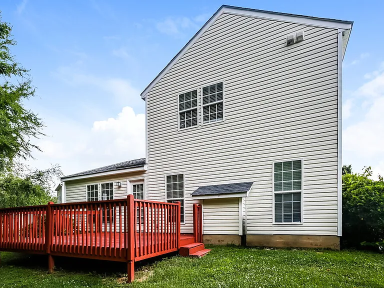 137 Lantana Dr — Photo 17