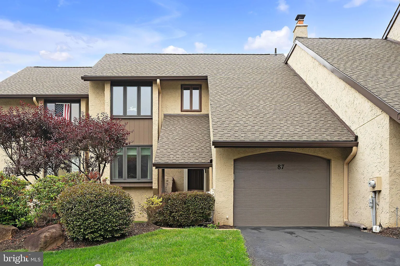 87 Golf Club Dr photo 1