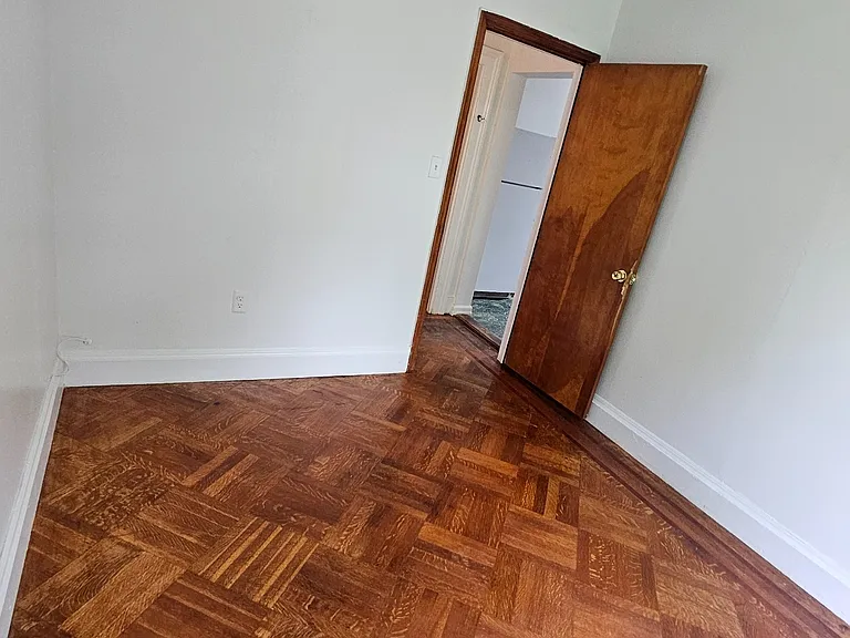50 Westside Ave #3 — Photo 52