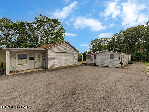 4th image of 2718 Oak Ln