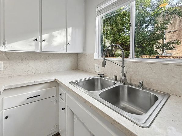 328A S Doheny Dr #E960ccd43