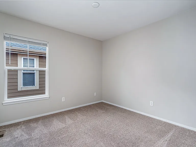2944 Cornerstone Ln — Photo 18