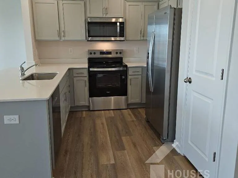 770 Embark Cir — Photo 4