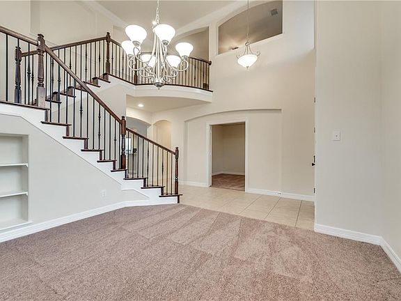 5th image of 1081 Gladewater Dr