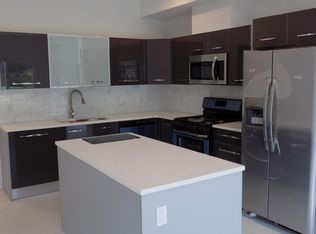 85 Steamboat Rd #5, Great Neck, NY 11024