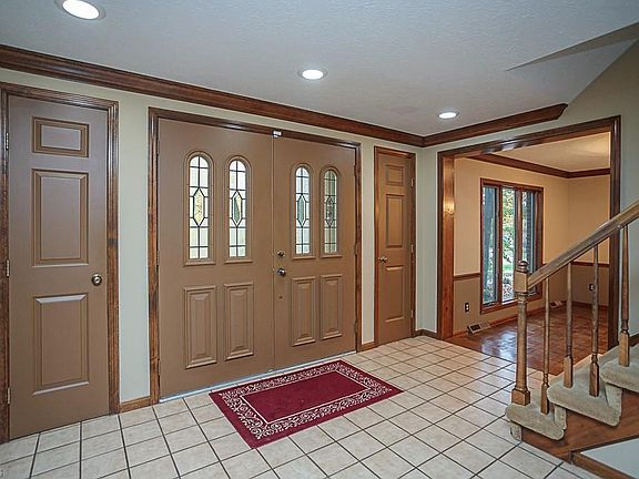3rd image of 17163 Willow Wood Dr