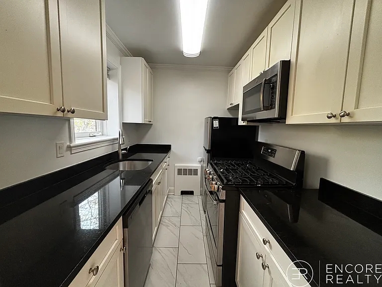 29 Littell Rd #1 — Photo 1