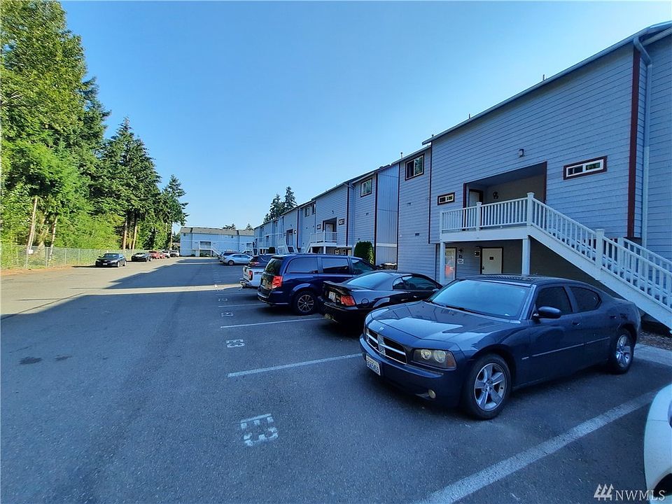 1st image of 3939 10th St SE APT E4