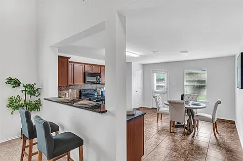 113 Forest Grv S — Photo 20