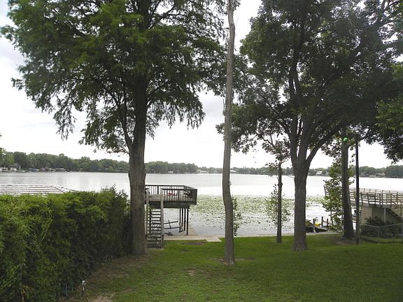 5th image of 160 Isle Of View Dr