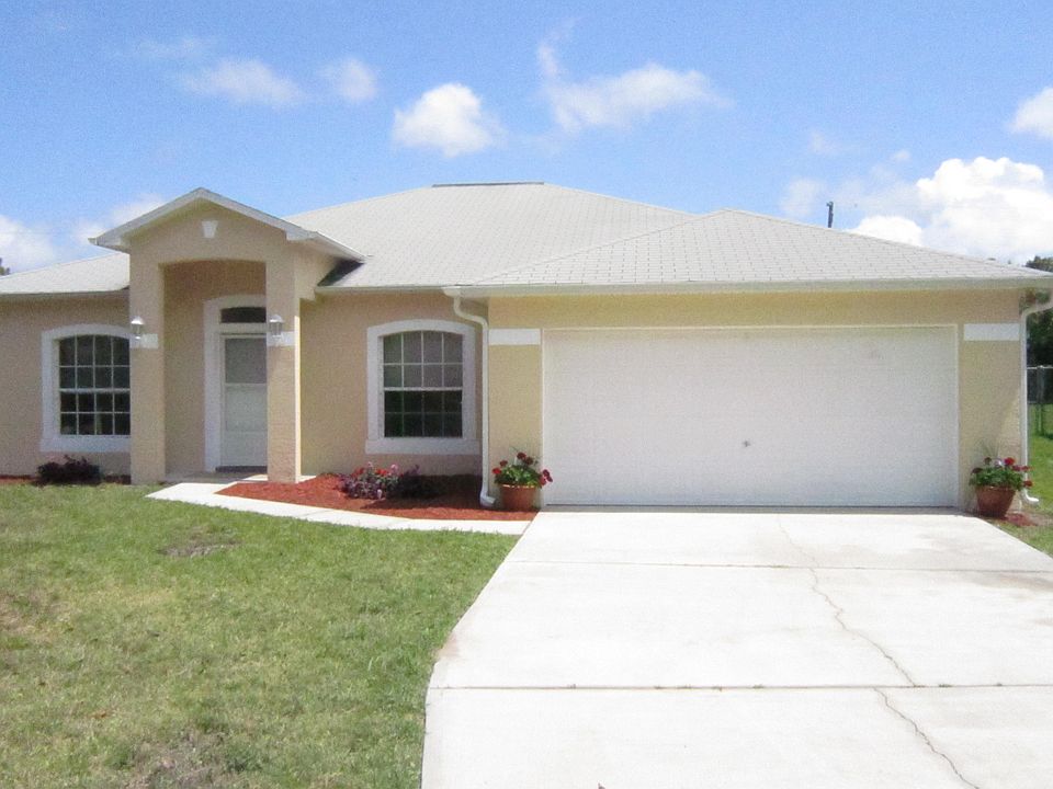 1st image of 1701 Lantana Ct NW