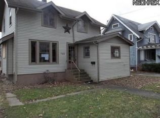 745 Kinsman St NW, Warren, OH 44483