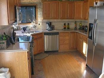 2nd image of 7902 Aspen Ct