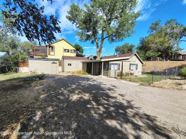 161 E 10th St, Rifle, CO 81650