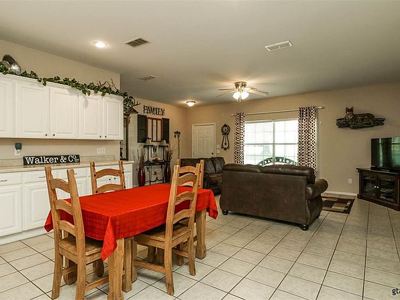3rd image of 135 County Road 4231