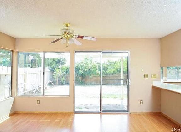 4th image of 23471 Seafarer Way