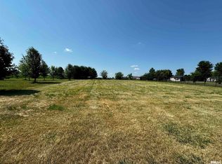 1313 Grand Ave, Macomb, IL 61455