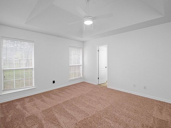 4th image of 1816 Pearce Ct