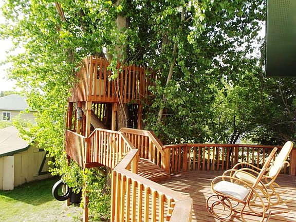 Treehouse