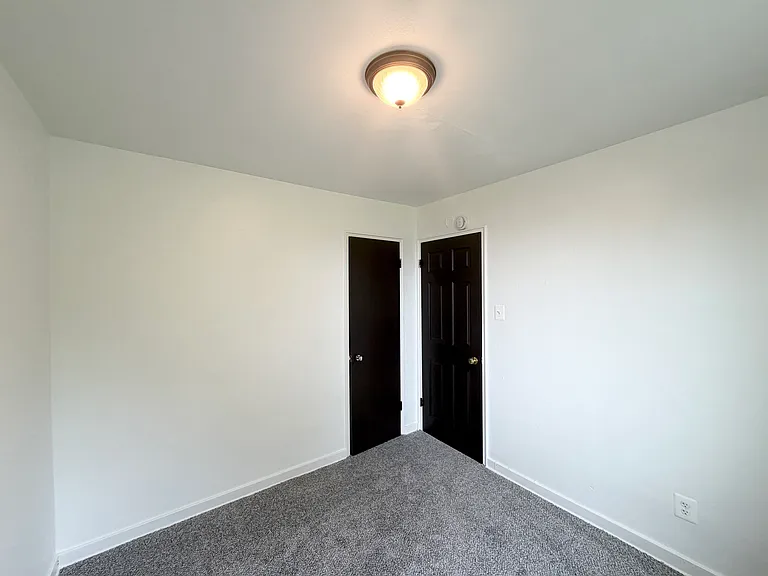 1696 Skyline Dr #14 — Photo 10