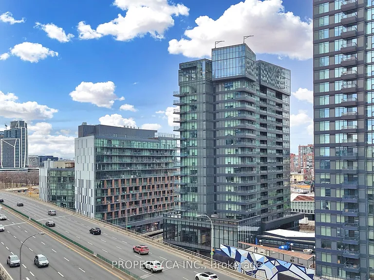 17 Bathurst St #1209 — Photo 34