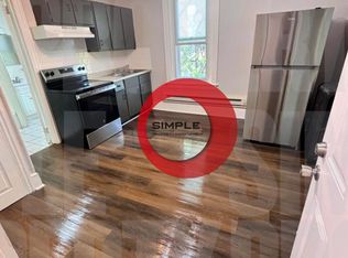 200 S 6th St #3F, Reading, PA 19602
