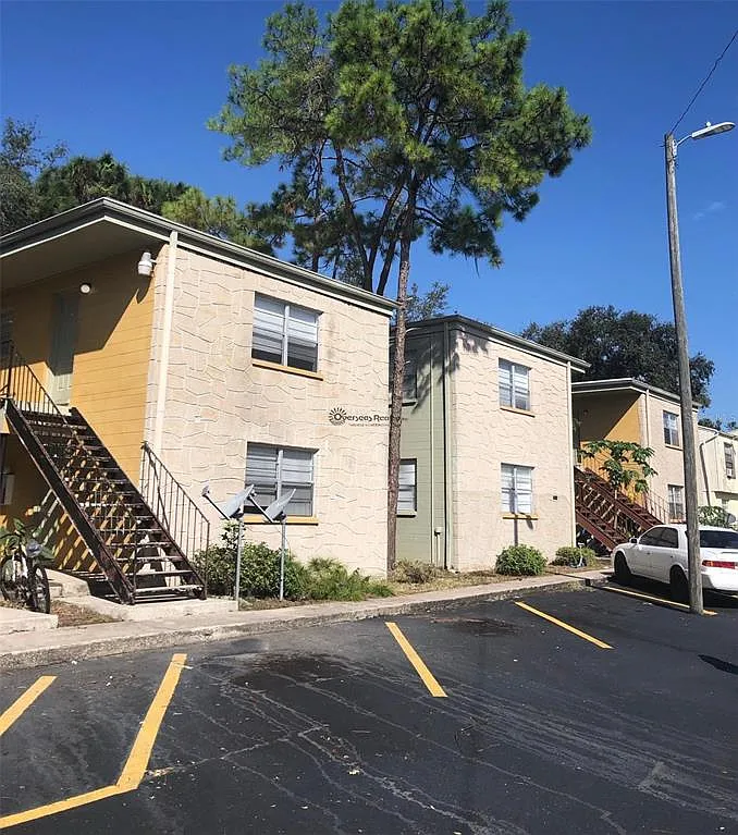 1 bed, 1.0 bath, 580 sqft, $1,100 — Photo 1