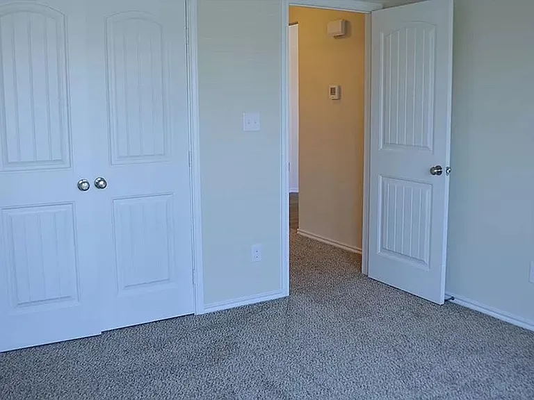 9903 Wausau Ave — Photo 5