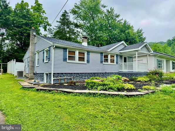 4211 Conewago Rd, Dover, PA 17315