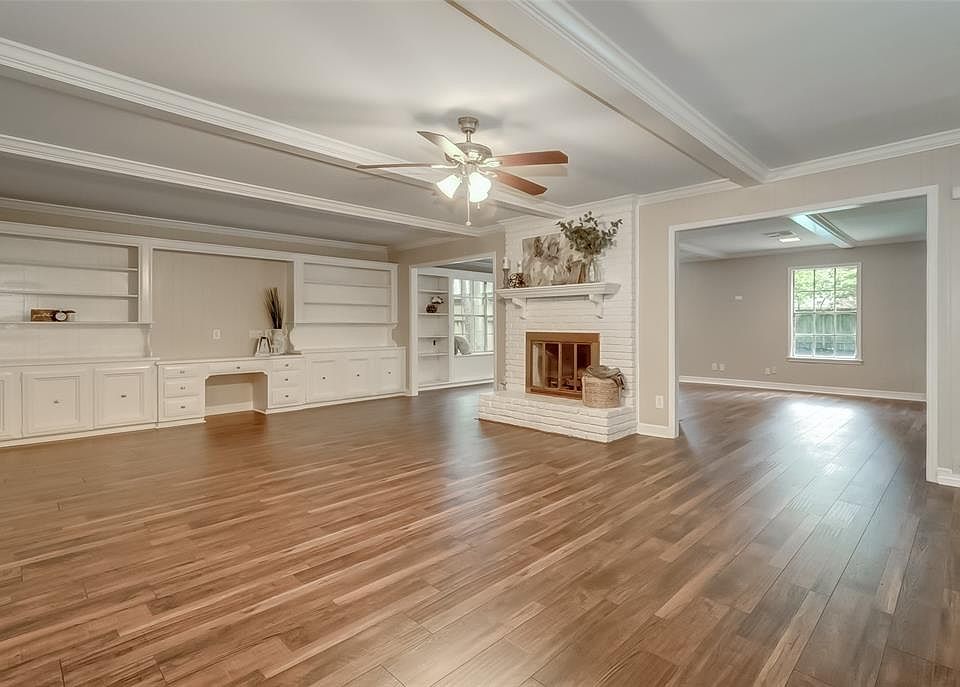 1st image of 17419 Rolling Creek Dr