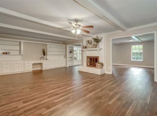 17419 Rolling Creek Dr, Houston, TX 77090