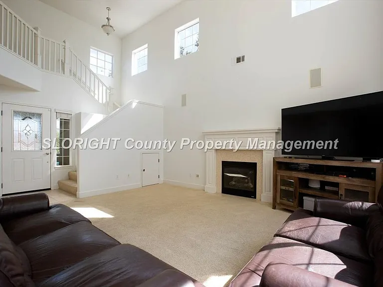 1149 Stonecrest Dr — Photo 5